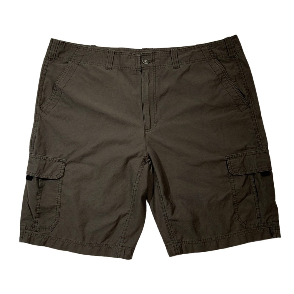 Eddie Bauer Cargo Shorts , hiking shorts - Size 42